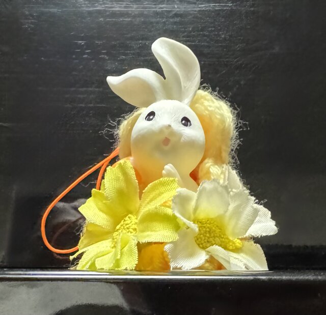 うさぎさんストラップ | iichi 日々の暮らしを心地よくする