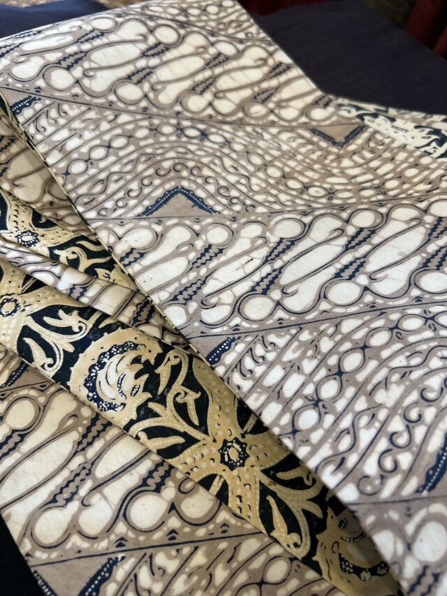インドネシアオールドバティック半幅帯 | iichi 日々の暮らしを
