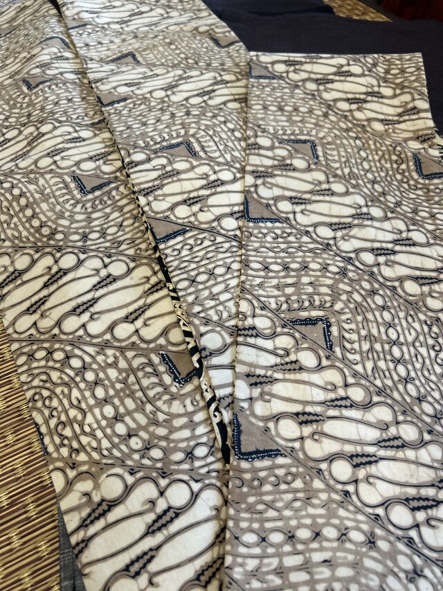 インドネシアオールドバティック半幅帯 | iichi 日々の暮らしを