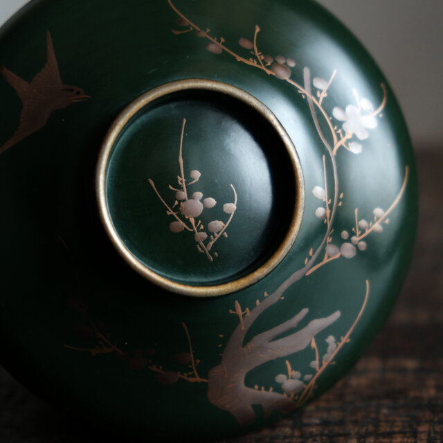 梅と鳥◇深緑で素敵。時代物 漆芸蒔絵蓋付椀 古漆器 骨董・antiques