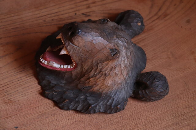 №124 木彫り熊 壁掛 壁飾り インテリア 古道具 工芸品 | iichi 日々の