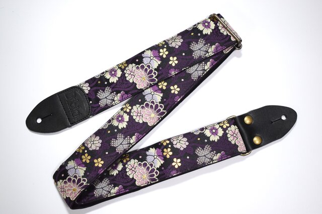 菊文様 帆布ギターストラップ（紫）京都金襴 | iichi 日々の暮らしを