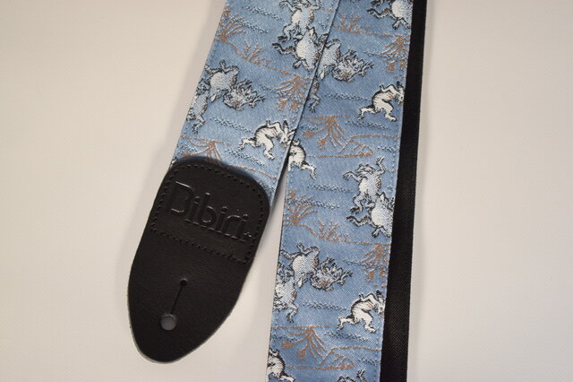鳥獣戯画 帆布ギターストラップ（サックス）京都金襴 | iichi 日々の
