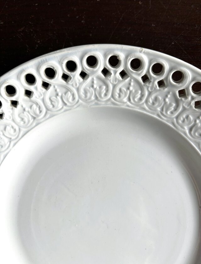 Creil & Montereau クレイユモントロー 平皿 レース レリーフ フランス