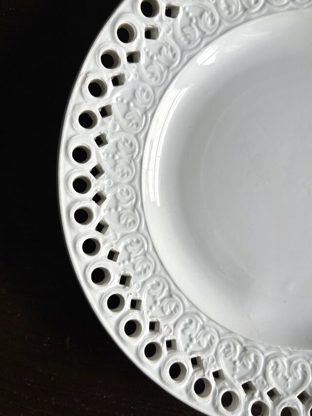 Creil & Montereau クレイユモントロー 平皿 レース レリーフ フランス