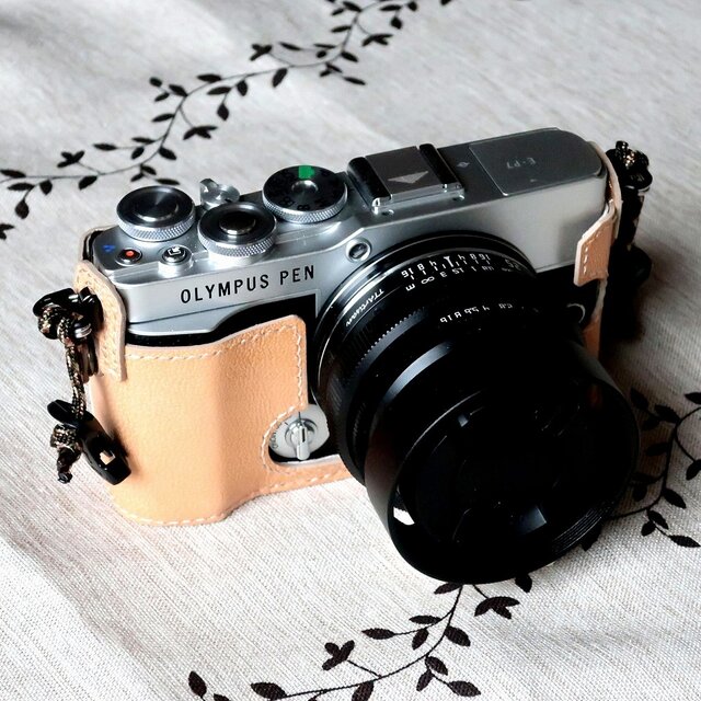 売約済み】オリンパス Pen E-P7用 カメラケース 本革ハンドメイド