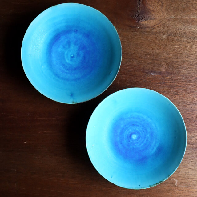 骨董品トルコブルー小皿 トルコブルー 平鉢 | iichi 日々の暮らしを心地よくするハンドメイドや