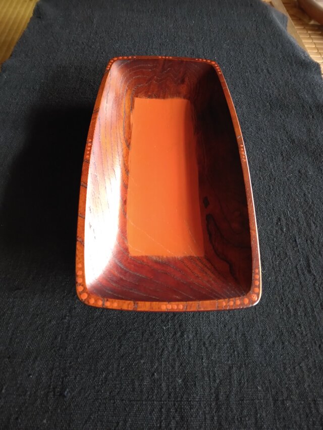 欅拭き漆の器 | iichi 日々の暮らしを心地よくするハンドメイドや