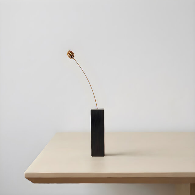 真鍮松ぼっくりミニ一輪オブジェ 木製花瓶付き | iichi 日々の暮らしを