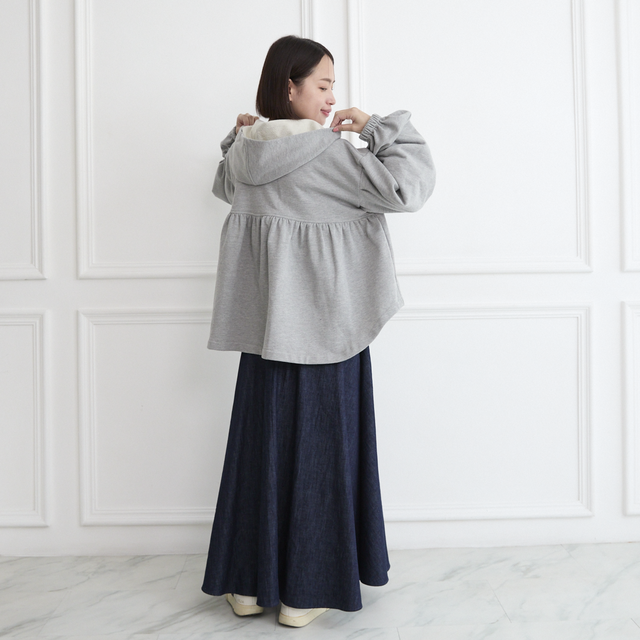 大きめフードの大人のフリル スウェットパーカー グレー 0776Grey