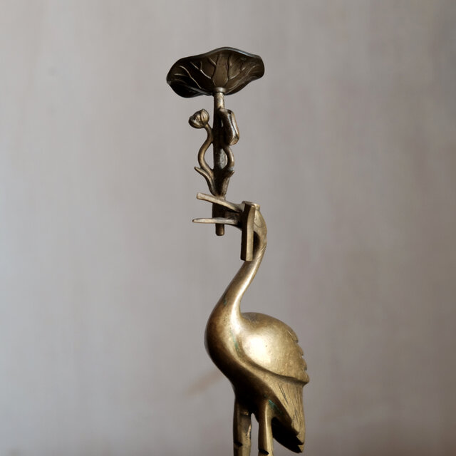 鶴と亀◇金属製三本脚蝋立て 火立て 真鍮 古民家 古道具 インテリア