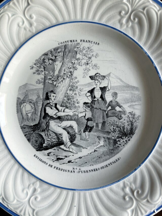 Creil & Montereau クレイユモントロー レリーフ グリザイユ フランス