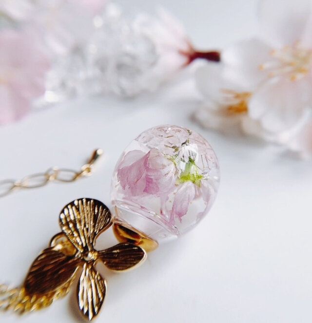 SAKURA 春を告げる桜のガラスドーム ネックレス | iichi 日々の暮らし