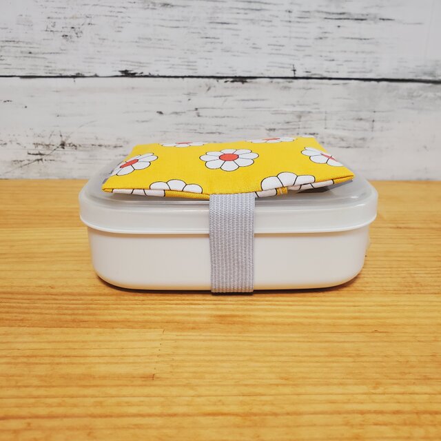 お弁当に！保冷剤ケース付きお弁当箱ゴムバンド ランチベルト レトロ
