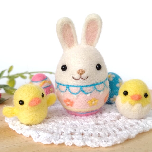 春限定うさぎとひよこのイースター飾り＊羊毛フェルトオブジェ | iichi