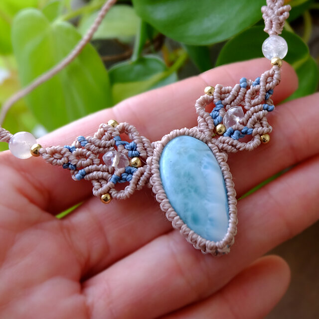 ラリマー（ドミニカ共和国産）・ムーンストーン（タンザニア産