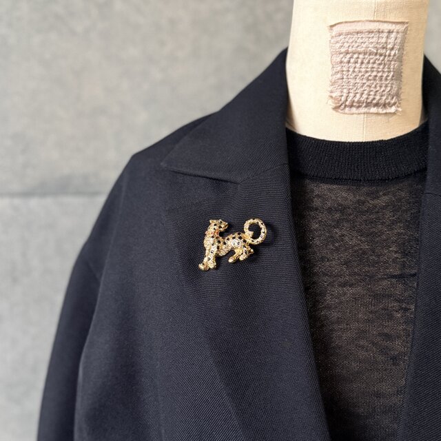 SC152-ヴィンテージブローチ U.S.A. 1980's Golden Panther Brooch