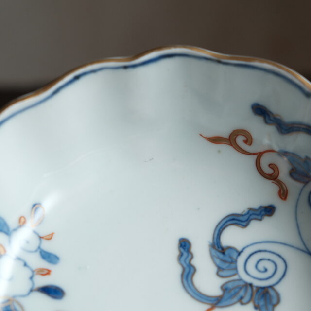 花唐草と獅子◇伊万里 染錦金彩膾皿 花唐草 青海波 深皿 骨董/antiques