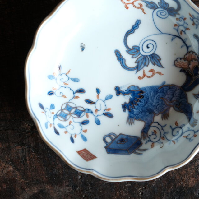 花唐草と獅子◇伊万里 染錦金彩膾皿 花唐草 青海波 深皿 骨董/antiques