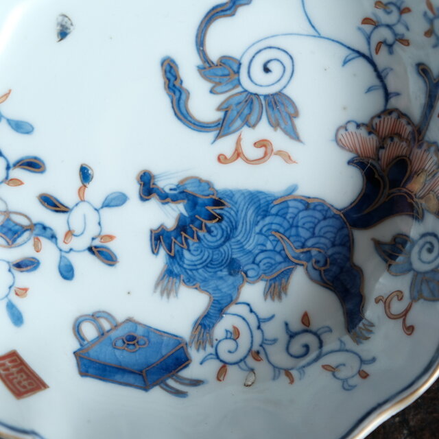 花唐草と獅子◇伊万里 染錦金彩膾皿 花唐草 青海波 深皿 骨董/antiques