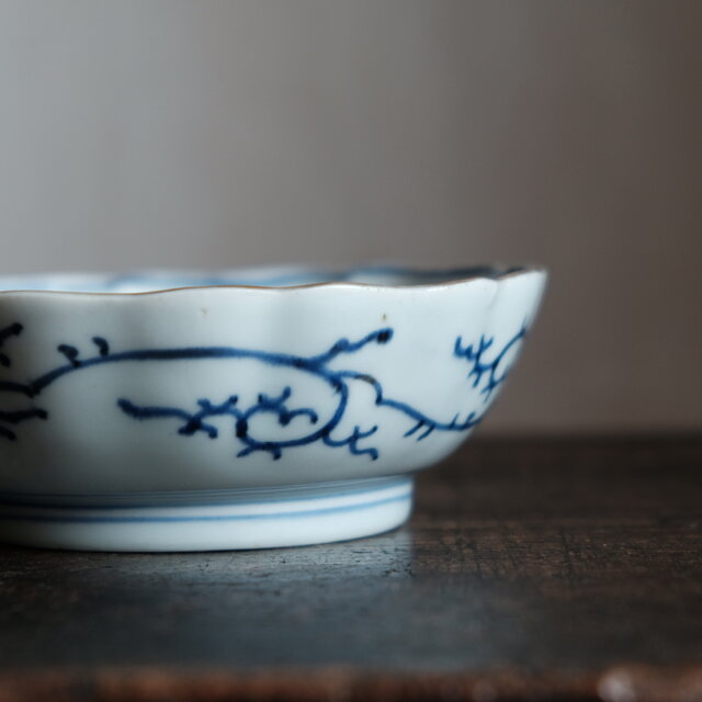 花唐草と獅子◇伊万里 染錦金彩膾皿 花唐草 青海波 深皿 骨董/antiques