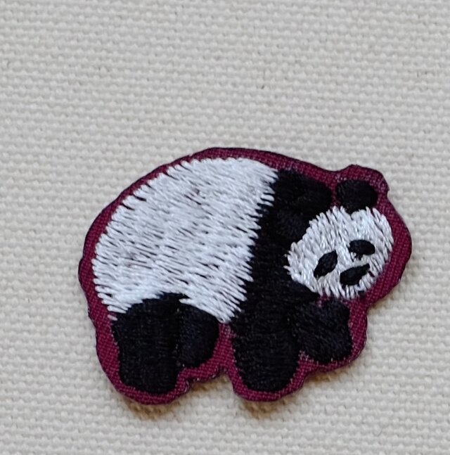 刺繍ワッペン/パンダ | iichi 日々の暮らしを心地よくするハンドメイド