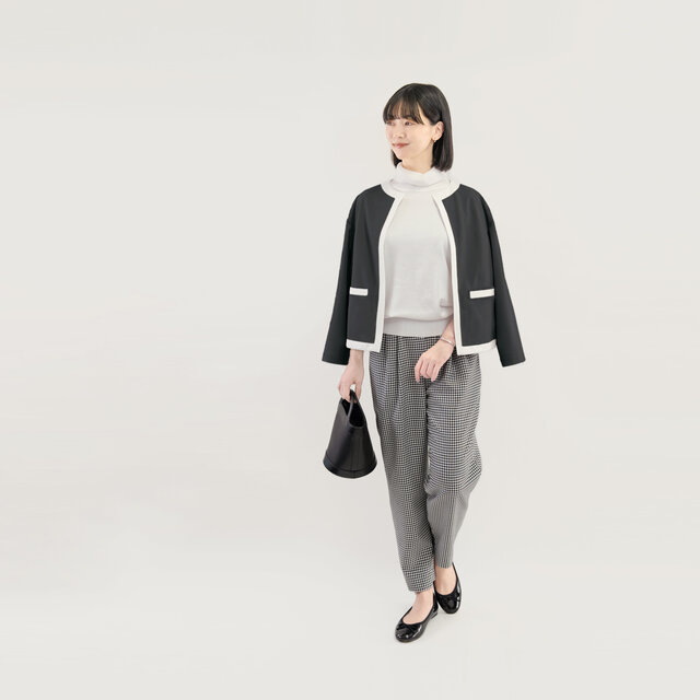 これだけで整う｜洗えるノーカラージャケット バイカラー ベージュ