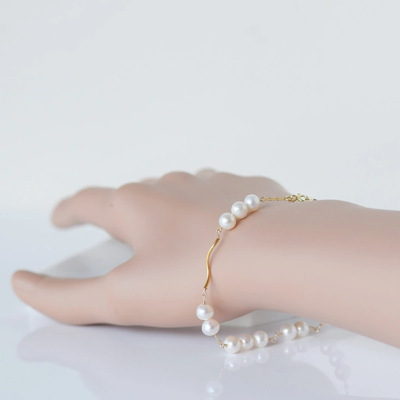 パールブレスレット ― 淡水パール×Sライン 14KGF | iichi 日々の暮らし