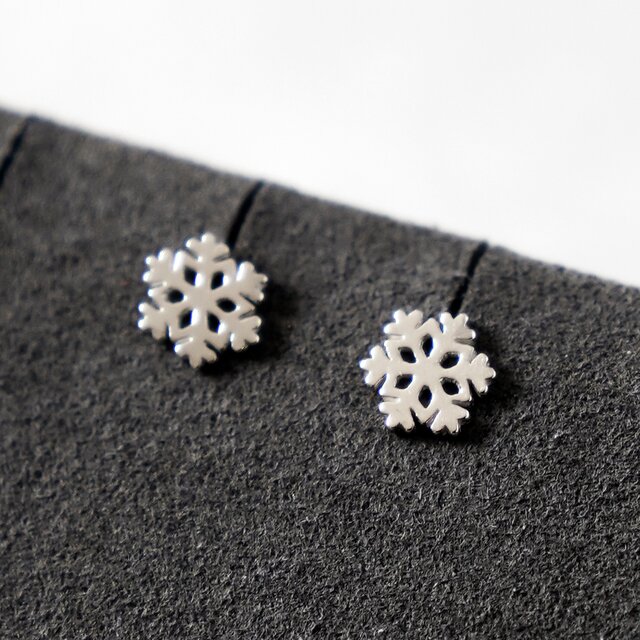 雪の結晶ピアス シルバー SILVER925 | iichi 日々の暮らしを心地よく