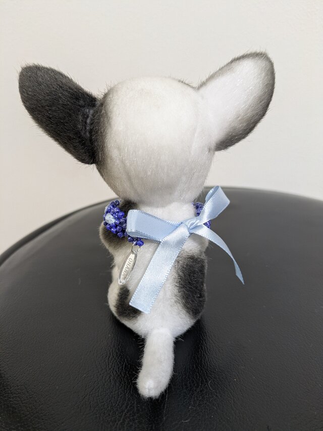 ぬいぐるみ☆チワワ☆子犬☆白×黒 | iichi 日々の暮らしを心地よくする