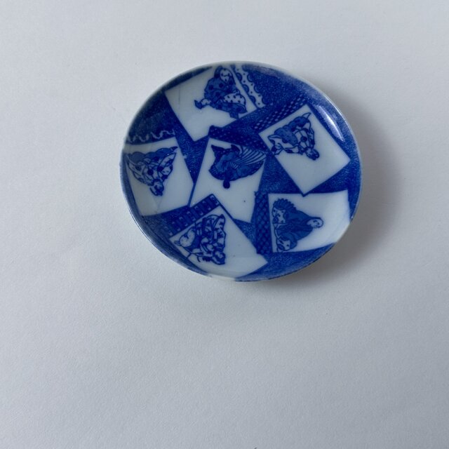百人一首の小皿 | iichi 日々の暮らしを心地よくするハンドメイドや