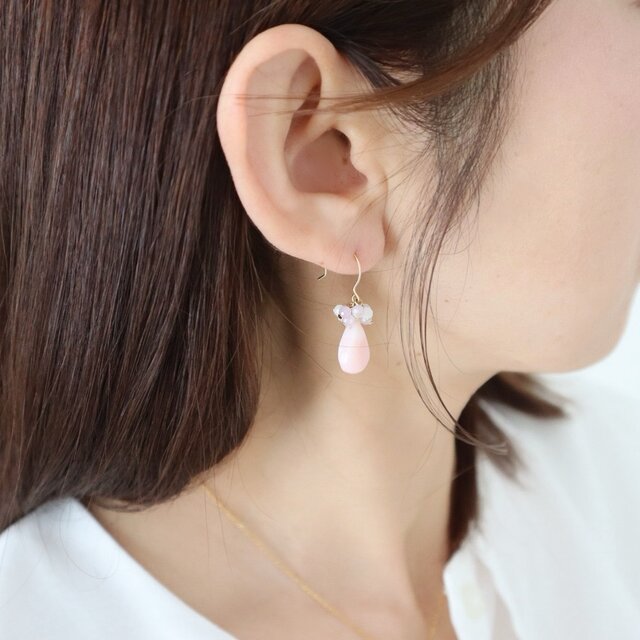 天然石ピンクオパールドロップピアス/イヤリング | iichi 日々の暮らし