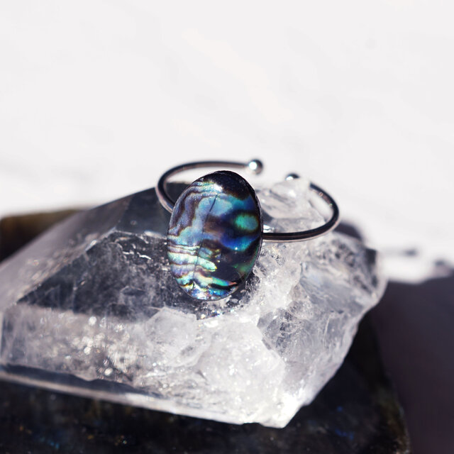 ハワイアンデザイン　ハンドメイド　アバロンシェル　925リング　フリーサイズ 海の虹☆アバロンシェルのフリーサイズ・カボションリング・サージカル