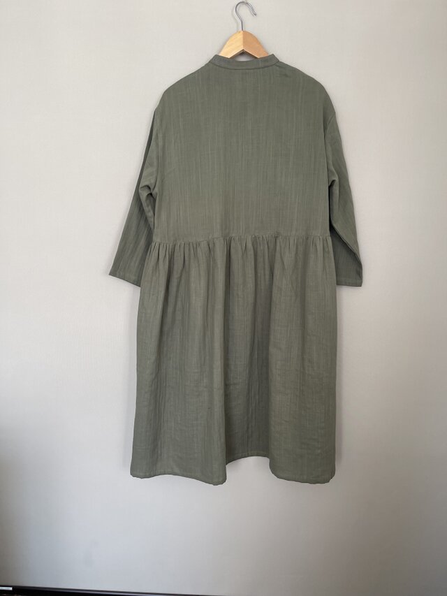 麻ガーゼのワンピース　カーキ 軽やかダブルガーゼのワンピース カーキ | iichi 日々の暮らしを