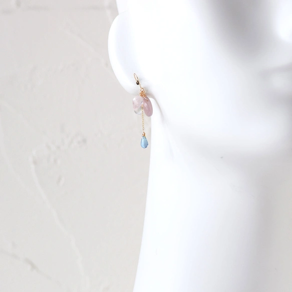 桜陰の雫ピアス｜くすみピンク×グレー×アクアマリン｜ラベンダー 
