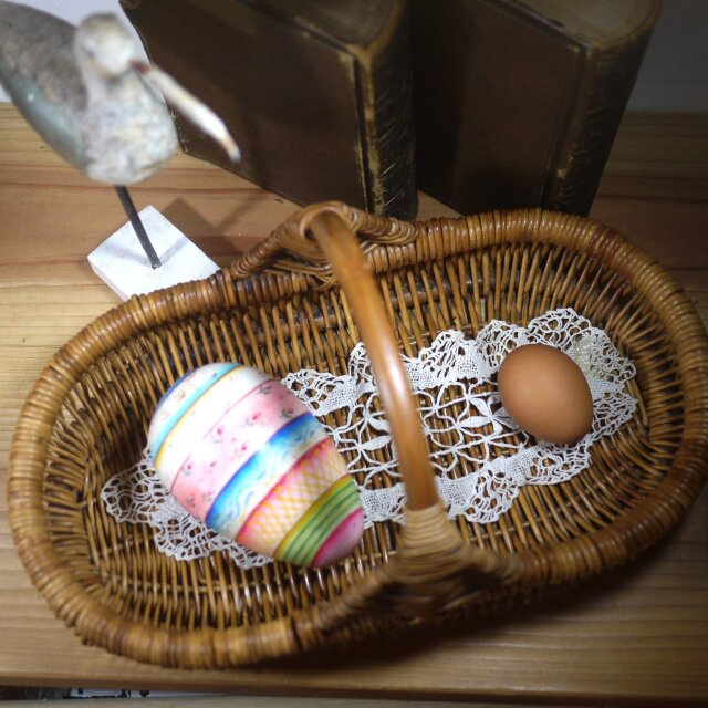 木製 イースターエッグ2P 復活祭の卵飾り ドイツ | iichi 日々の暮らし
