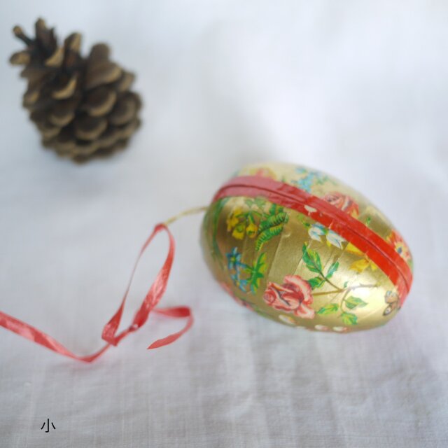 イースター エッグ 紙の金卵2P 「春の花」 ドイツヴィンテージ | iichi