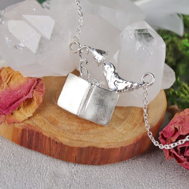召喚の魔導書ネックレス シルバー925 Silver | iichi 日々の暮らし
