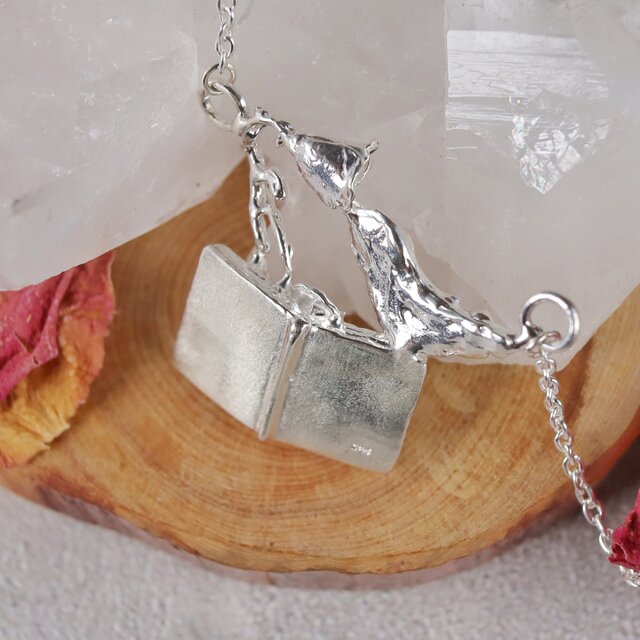 召喚の魔導書ネックレス シルバー925 Silver | iichi 日々の暮らし