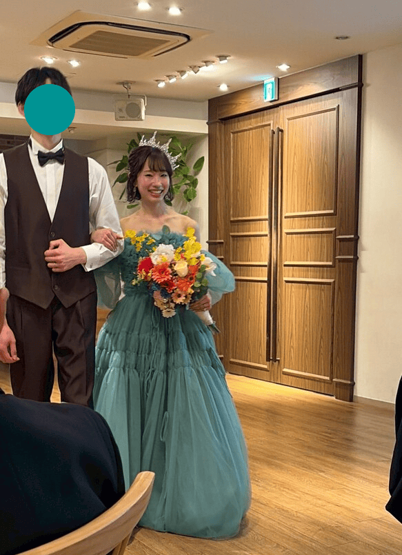 実例写真！カラードレス ミントグリーン ベアトップ 取り外し袖 ロング
