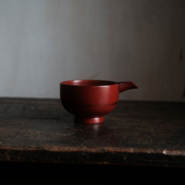 赤で素敵◇木製本漆 片口 漆器 酒器 工芸品 暮らしに。現代品 赤で素敵◇木製本漆 片口 漆器 酒器 工芸品 暮らしに。現代品