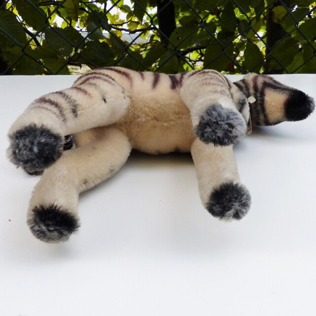 シュタイフ Zebra しまうま STEIFF ドイツ | iichi 日々の暮らしを