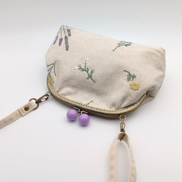 草花刺繍 がま口ショルダーバッグ ポシェット 20.5cm口金 生成 676