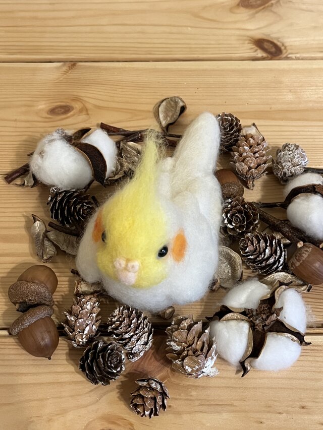 受注制作》オカメインコルチノーちゃん 羊毛フエルト ぬいぐるみ