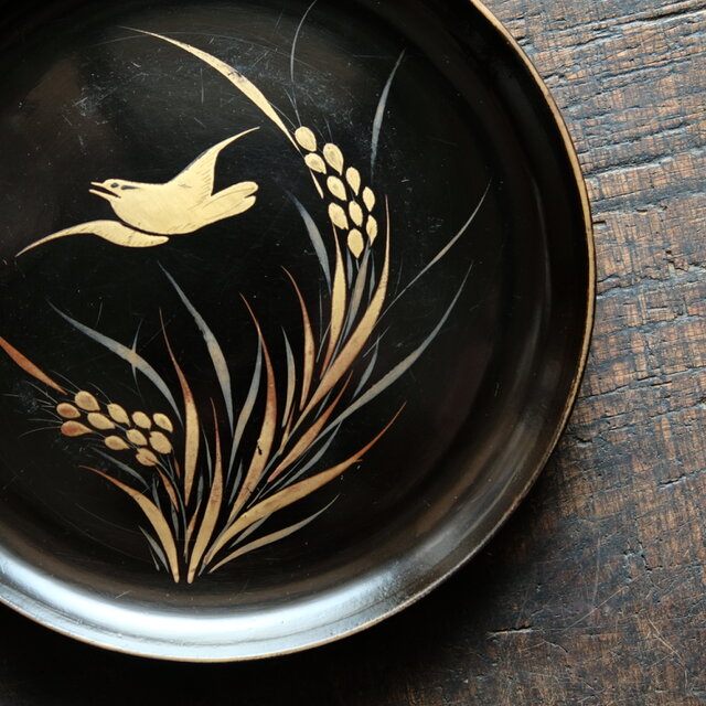 特価¥1500→¥950】鳥と稲穂◇味のあるお品物。時代物 漆芸蒔絵中皿