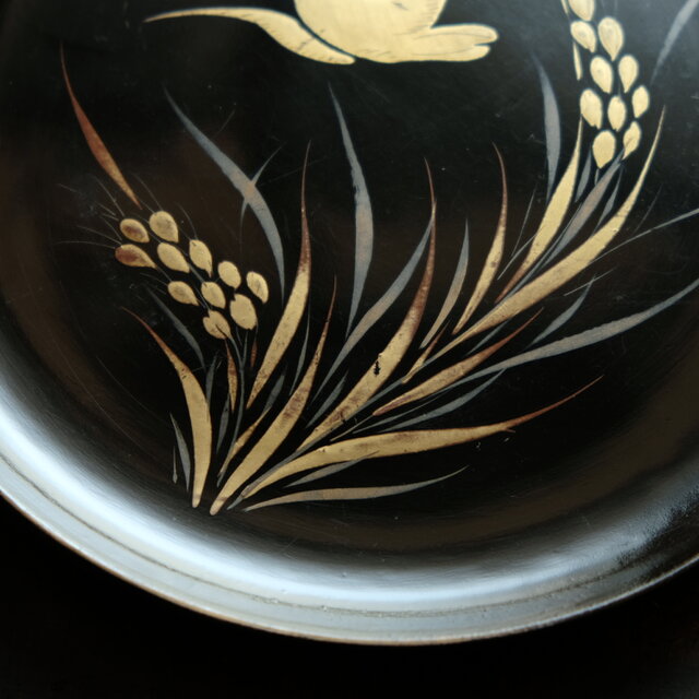 特価¥1500→¥950】鳥と稲穂◇味のあるお品物。時代物 漆芸蒔絵中皿