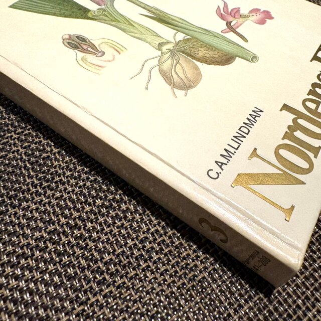 Sweden secondhand book ❀⁎༶スウェーデンの植物図鑑 Nordens Flora 3