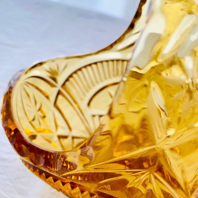 Vintage Bohemian Glass⋆༶⠜ヴィンテージ ボヘミアグラス アンバー色