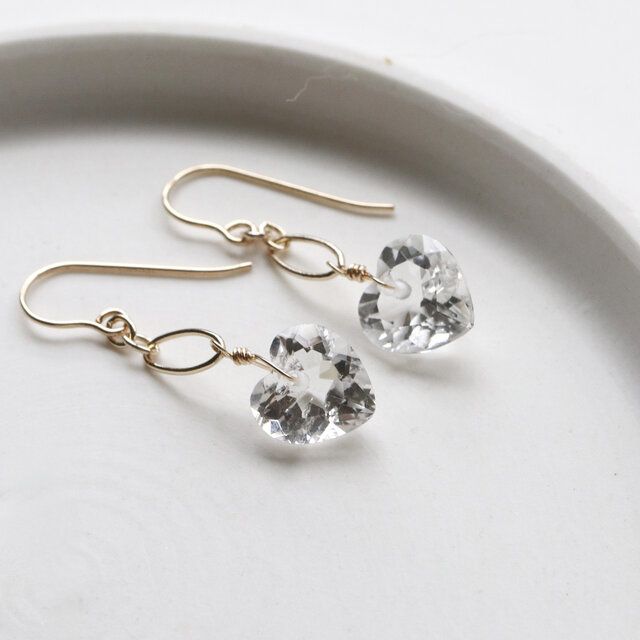 クリスタルクォーツ ハートピアス／イヤリング｜透明感 揺れる 上品