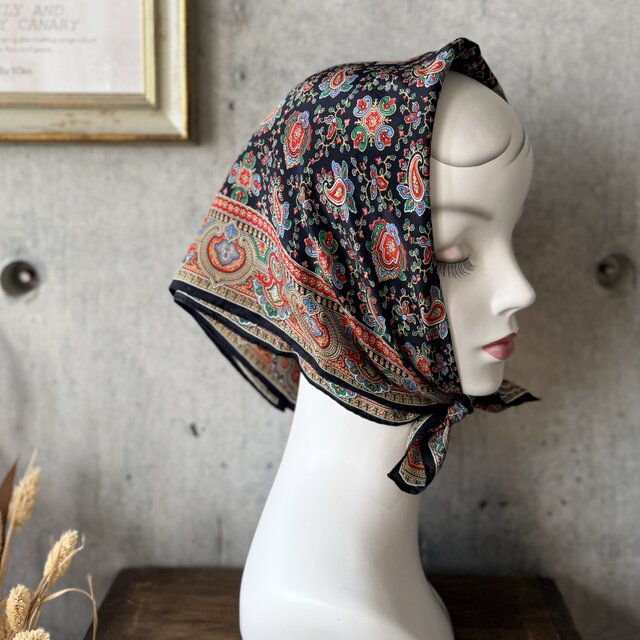 SC29-ヴィンテージスカーフ U.S.A. 1980-90' Silk Paisley Pattern
